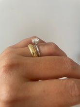 Carregar imagem no visualizador da galeria, Anel solitário moissanite 6mm Luisa
