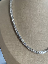 Carregar imagem no visualizador da galeria, Colar riviera 4 garras 3mm em moissanite
