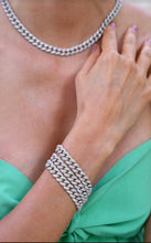 Carregar imagem no visualizador da galeria, Pulseira elo grumet com zirconias
