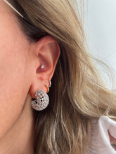 Carregar imagem no visualizador da galeria, Argola abaulada aberta
