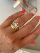 Carregar imagem no visualizador da galeria, Anel coração love moissanite
