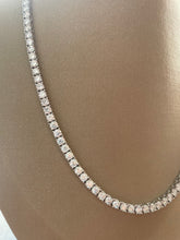 Carregar imagem no visualizador da galeria, Colar riviera 4 garras 3mm em moissanite
