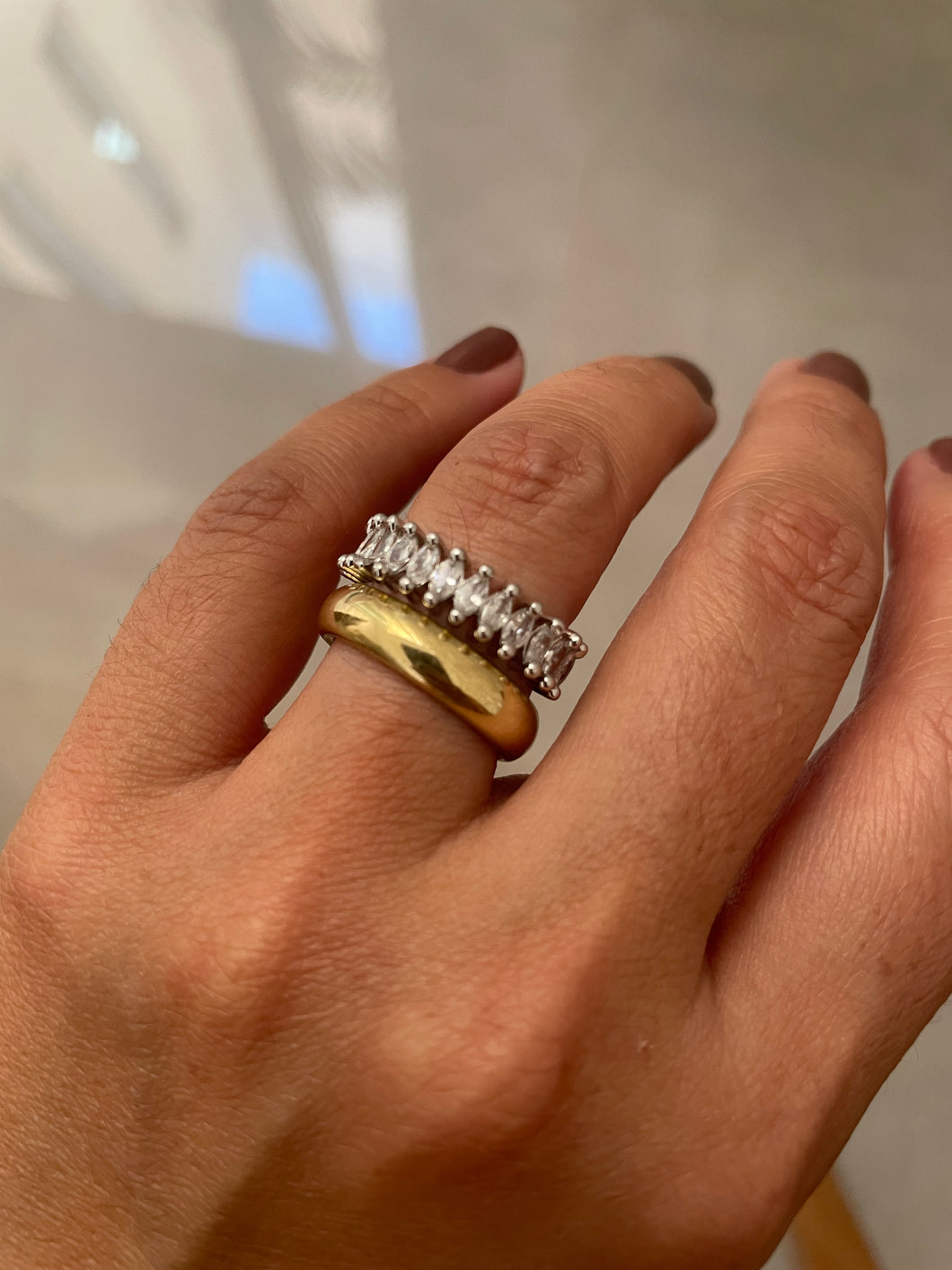 Anel meia aliança navete