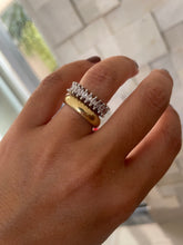 Carregar imagem no visualizador da galeria, Anel meia aliança navete
