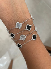 Carregar imagem no visualizador da galeria, Pulseira trevo little
