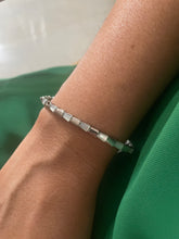 Carregar imagem no visualizador da galeria, Bracelete escamas madre
