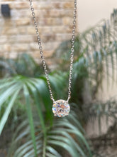 Carregar imagem no visualizador da galeria, Colar ponto de luz 10mm moissanite
