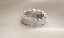 Carregar imagem no visualizador da galeria, Anel aparador corações
