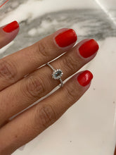 Carregar imagem no visualizador da galeria, Anel princesa
