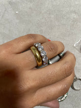 Carregar imagem no visualizador da galeria, Anel aparador inteiro cristal
