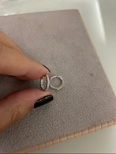 Carregar imagem no visualizador da galeria, Argola basic zirconias

