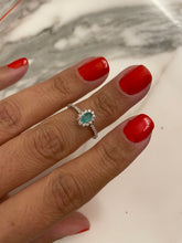 Carregar imagem no visualizador da galeria, Anel princesa
