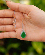 Carregar imagem no visualizador da galeria, Colar gota fusion com zirconias em volta
