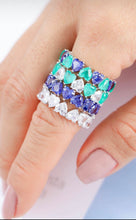 Carregar imagem no visualizador da galeria, Anel aparador corações Paula
