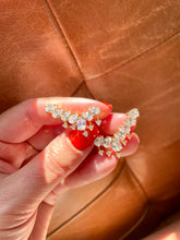 Carregar imagem no visualizador da galeria, Earcuff 7 gotas

