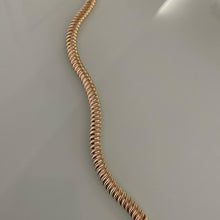 Carregar imagem no visualizador da galeria, Pulseira malha Anita
