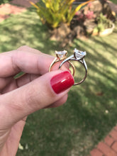 Carregar imagem no visualizador da galeria, Anel zirconias aro liso 0,8mm
