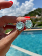 Carregar imagem no visualizador da galeria, Brinco oval água marinha com zirconias
