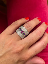 Carregar imagem no visualizador da galeria, Anel placa quadrada
