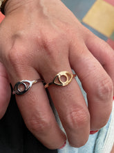 Carregar imagem no visualizador da galeria, Anel olho grego liso
