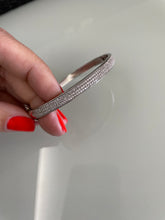 Carregar imagem no visualizador da galeria, Bracelete microcravação com 3 fileiras
